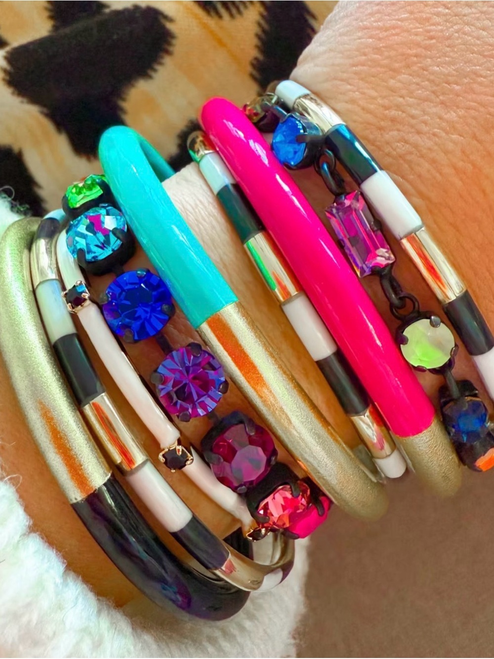 NIB : Aries Bangle Set
